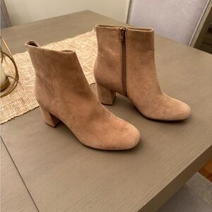 Naturalizer Tan Suede Ankle Boots